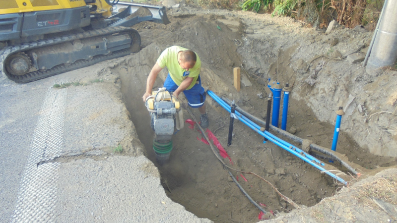 Bezvýkopové technológie / Rekonštrukcia vodovodu DN100, Popradsk